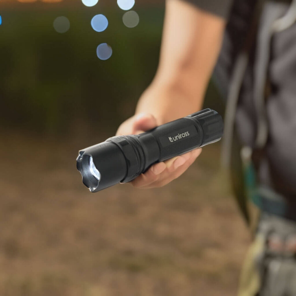 Uniross SuperBright Flashlight - 300LM