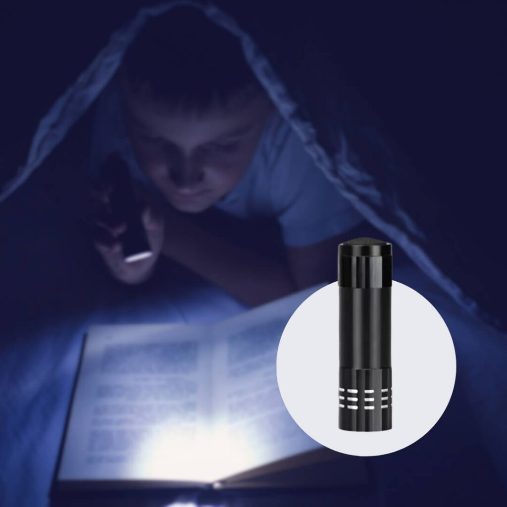 Uniross 9 LED Aluminum Flashlight - 30LM