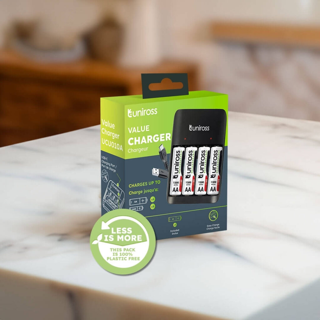 Uniross Compact Battery Charger for AA, AAA & 9V Batteries - Includes 4 Rechargeable AA Batteries